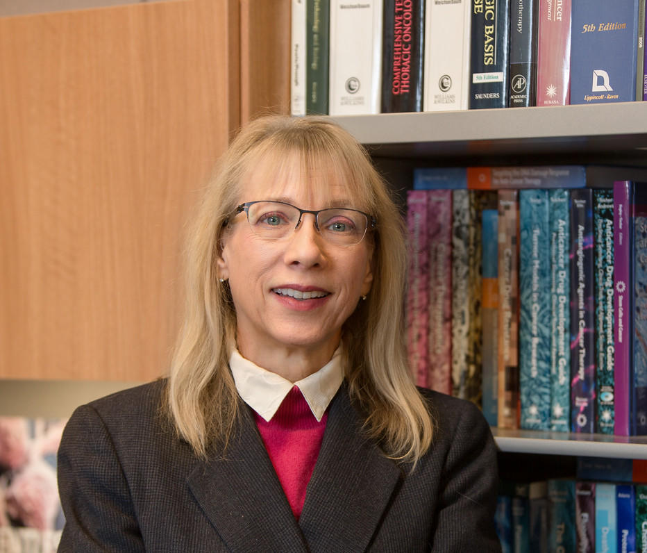 headshot: Beverly Teicher