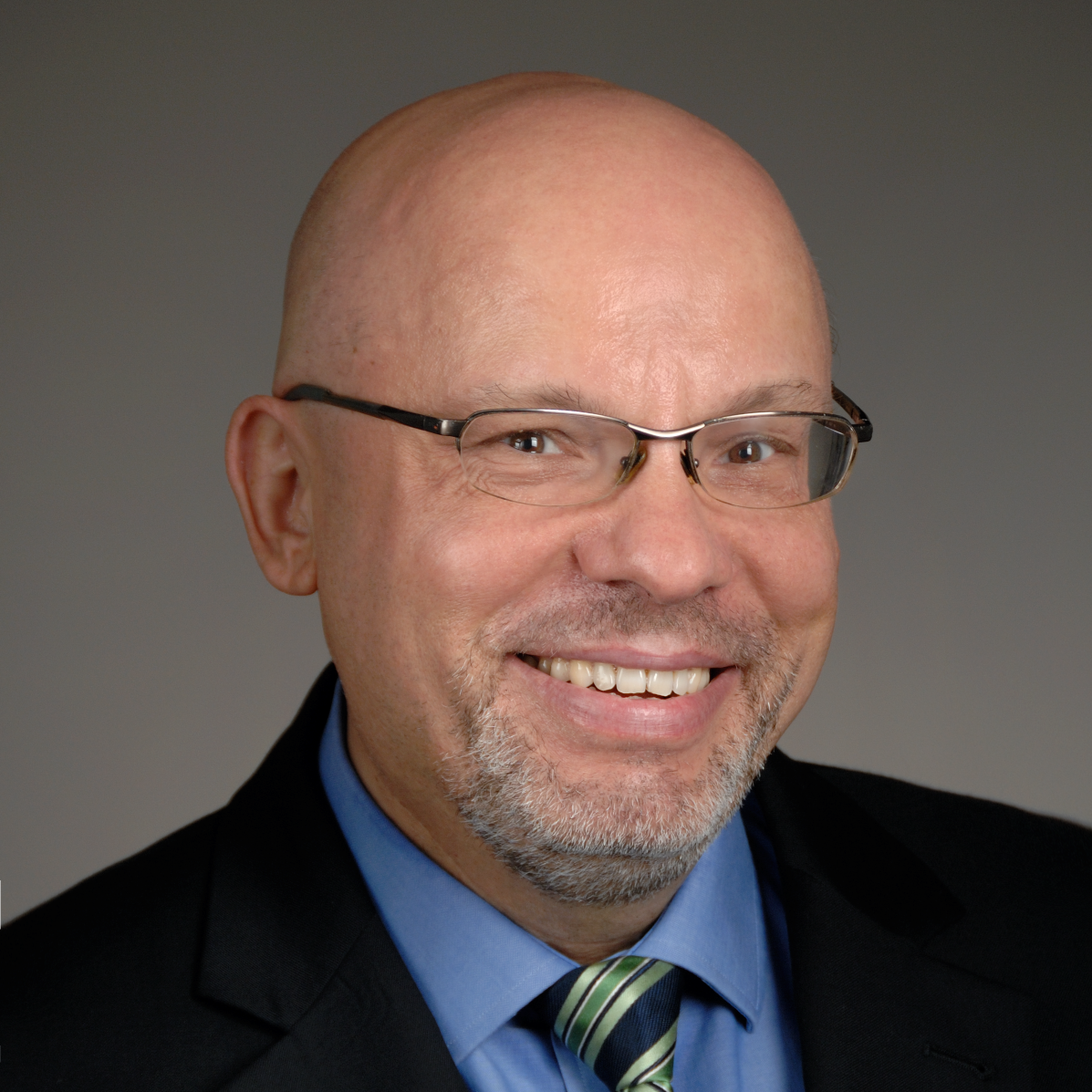 Headshot of Piotr Grodzinski