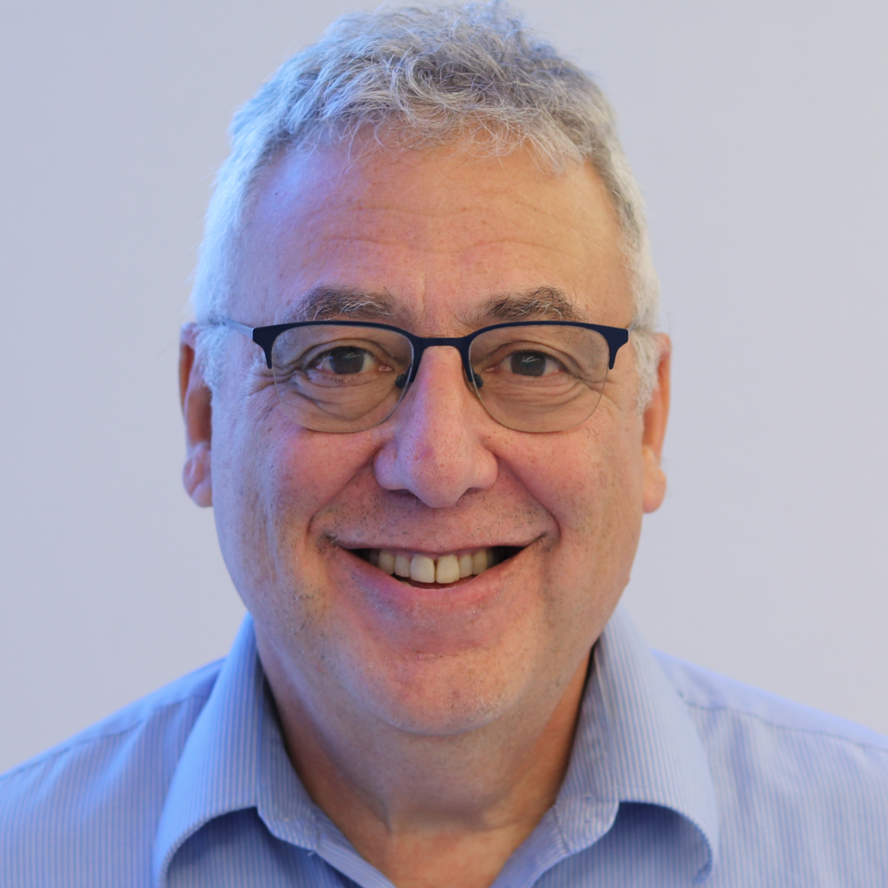 Dr. Steven Gore