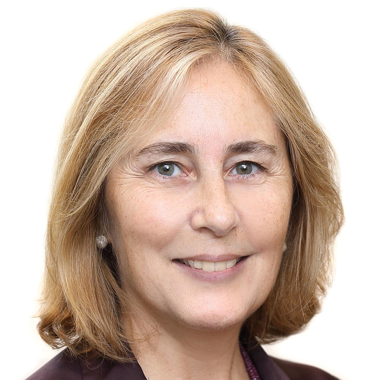 Dr. Ana Robles