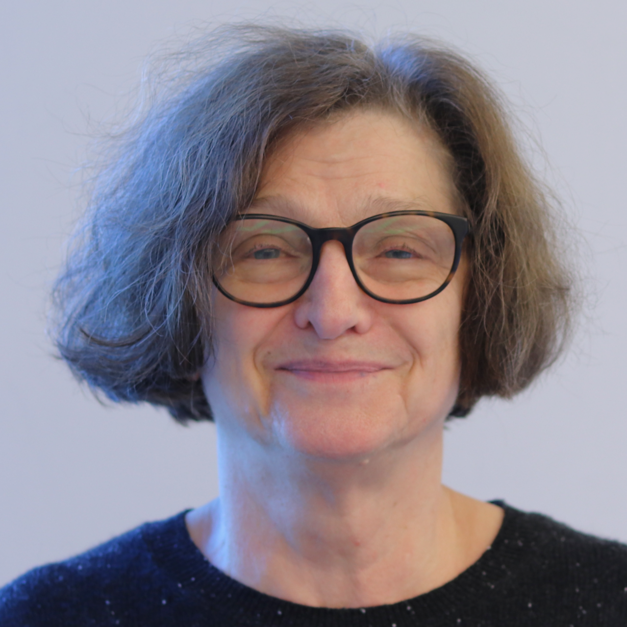 Dr. Magdalena Thurin