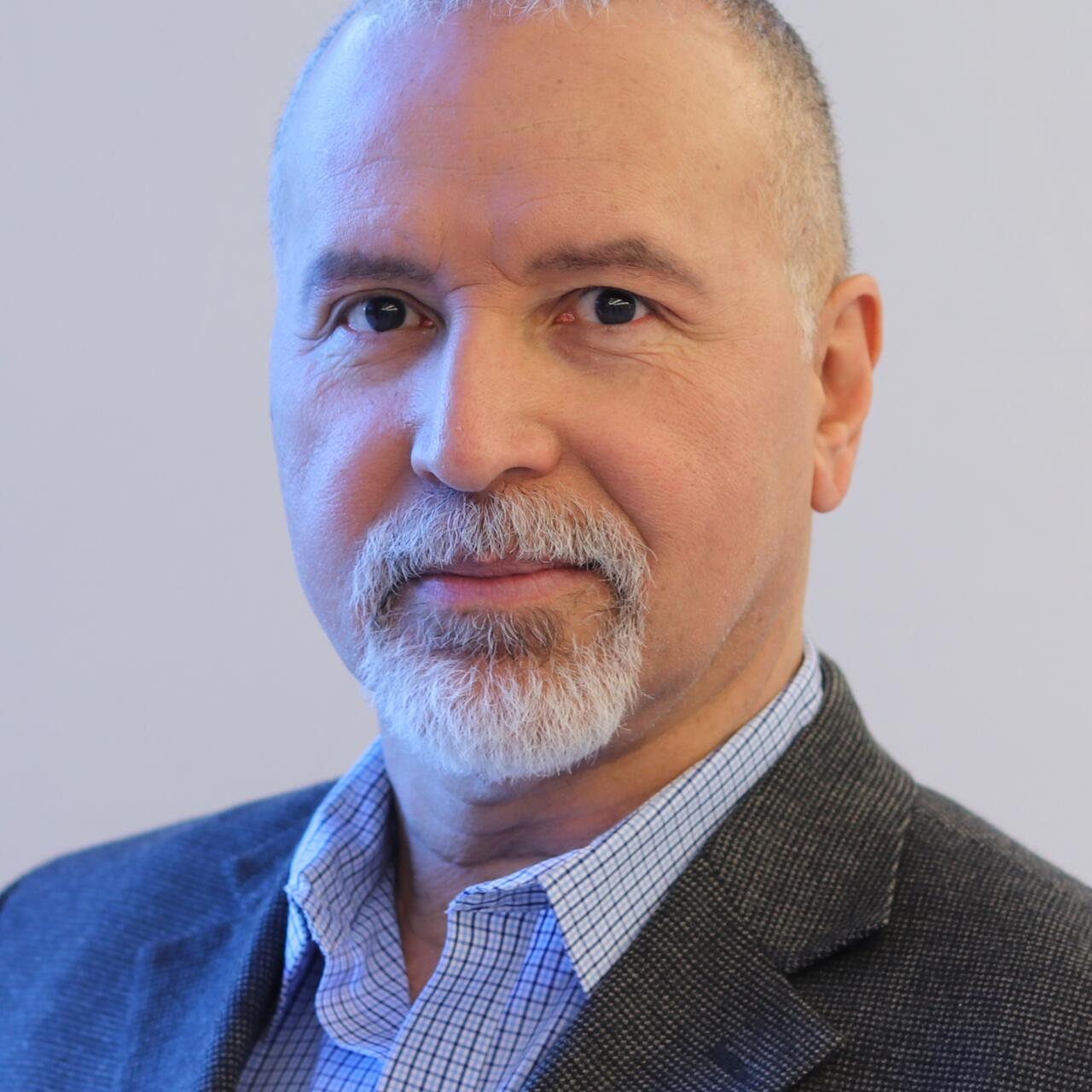 Headshot of Dr. J. Manuel Perez, Ph.D.